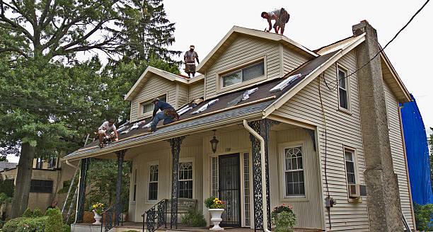 Best Best Roofing Contractors  in Monticello, IA